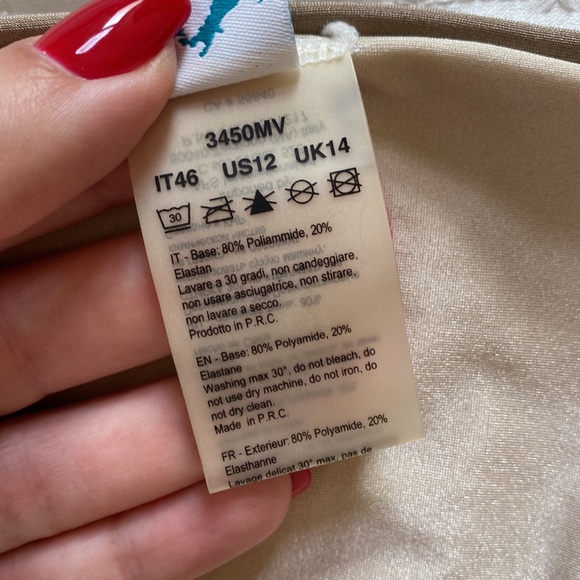 Swimsuit - never worn made in Italy - Picture 8 of 11